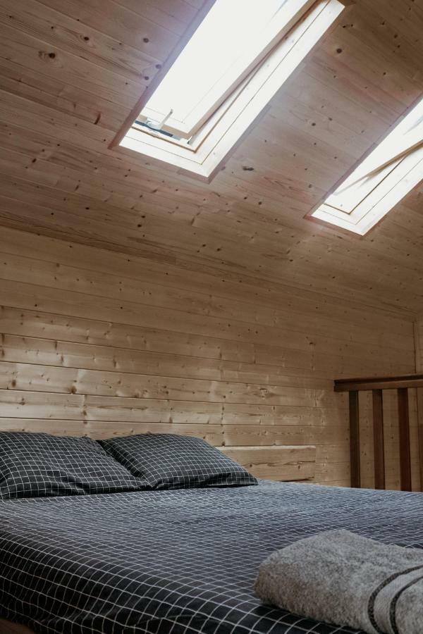 Atputas Baze Ods Lofts Villa Bārta Exteriör bild